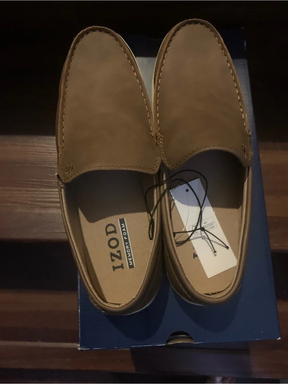 New Izod Men's Slip-On Loafers in Brown Nubuck. Size 8